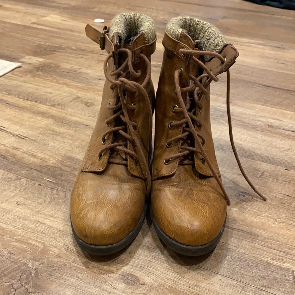 Brown heeled Booties, Size 8.5